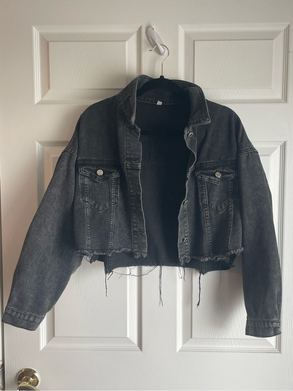 Women's Cropped Distressed Denim Jacket - Black/Grey Size Large